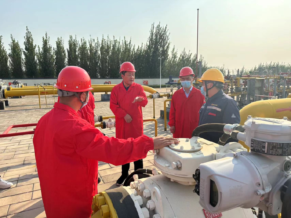 崔仲民赴建投華燃、邯鄲大龍新能源檢查安全生產(chǎn)工作